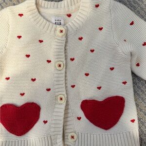 GAP Cream Baby Cardigan with Red Heart Details. Valentines Day! Size 6-12mo